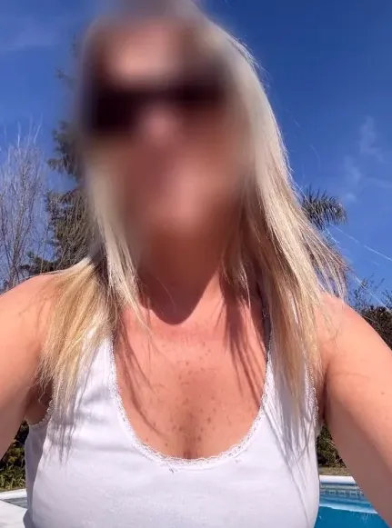 Aurora, 40 anni