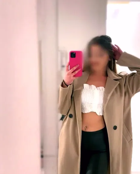 Rebecca, 19 anni